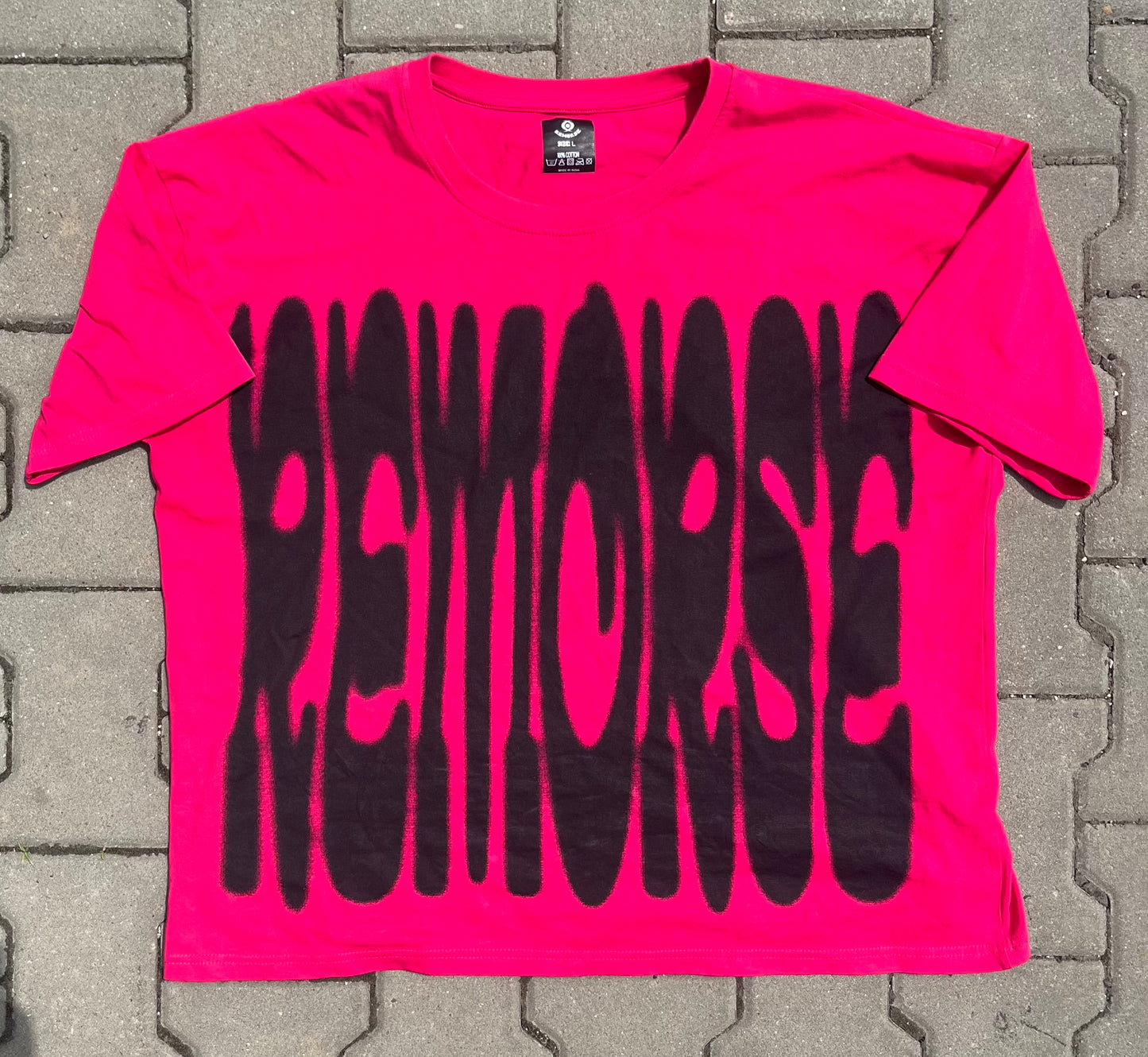 PINK TEE